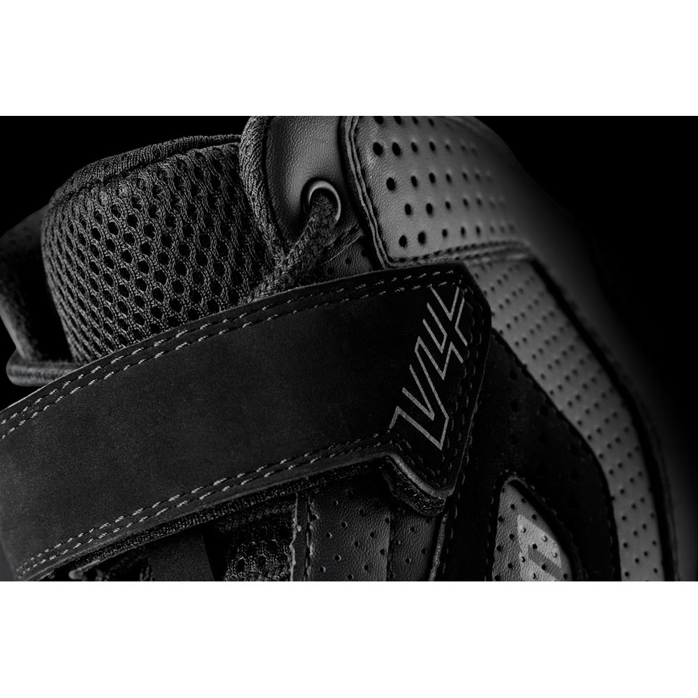 Scarpe da ginnastica ventilate V4