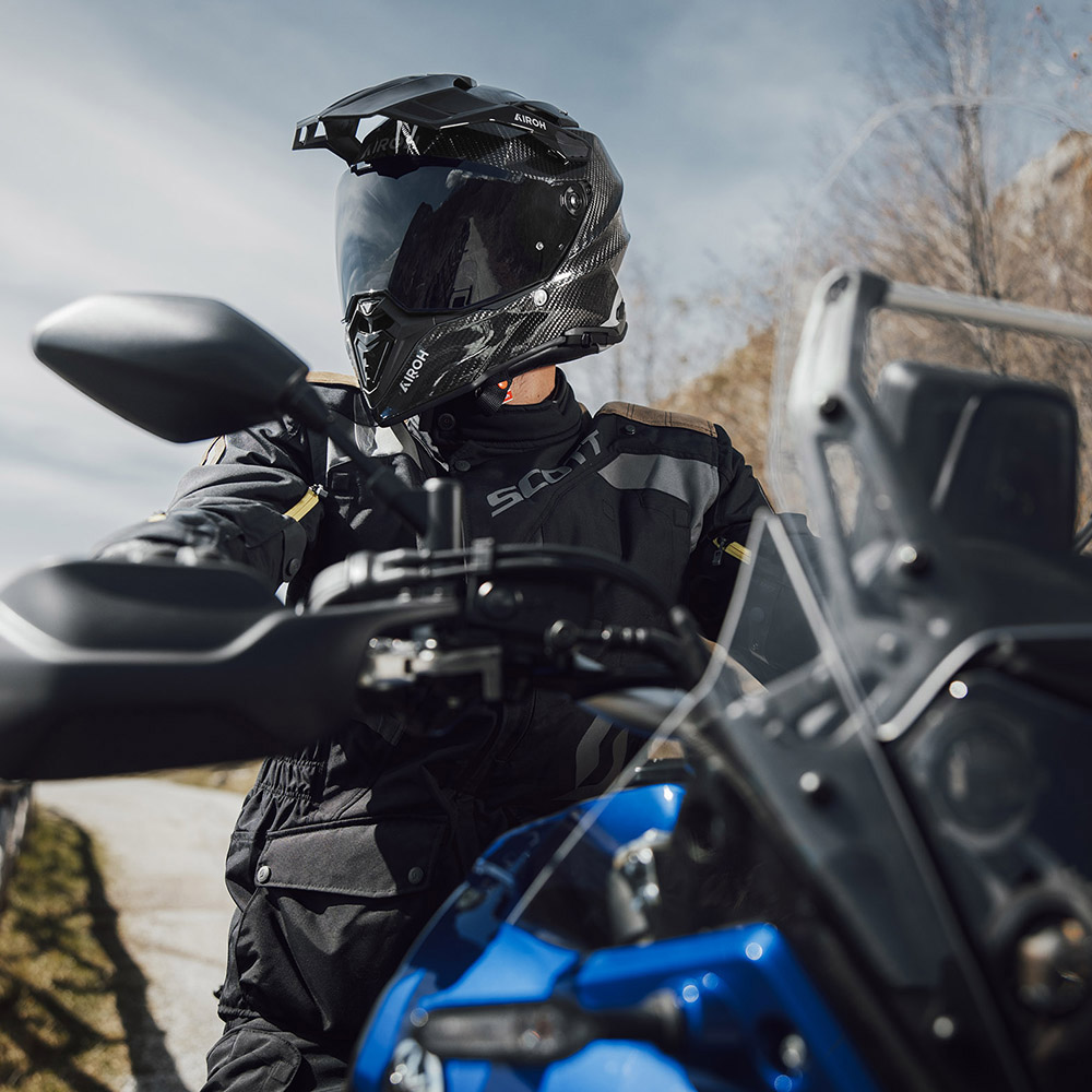 Casco Commander 2 Carbon