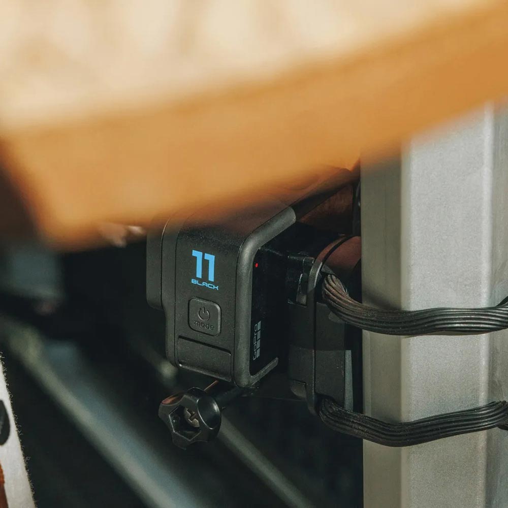 Versatile chiusura flessibile Gumby con lacci per ingranaggi