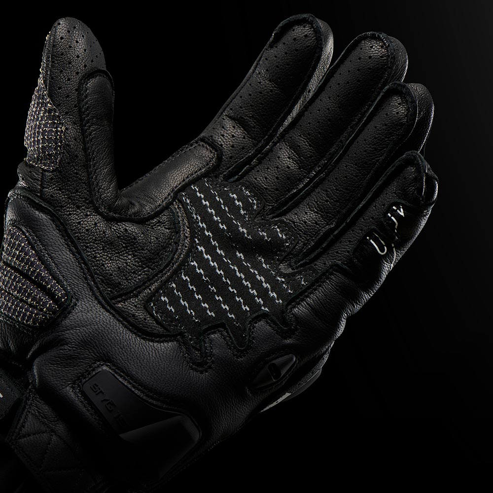 Guanti ventilati Styg15