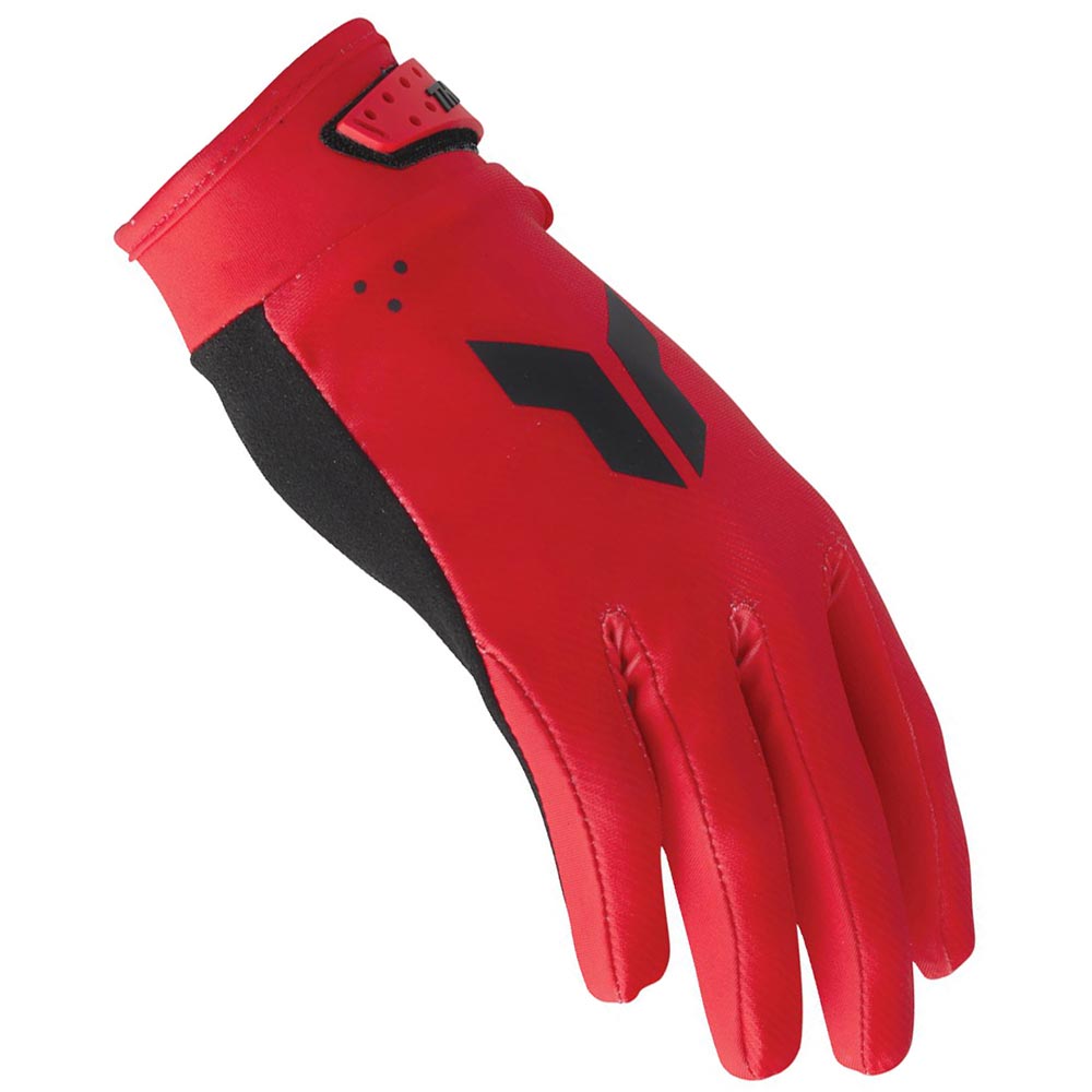 Guanti in modalità di lancio