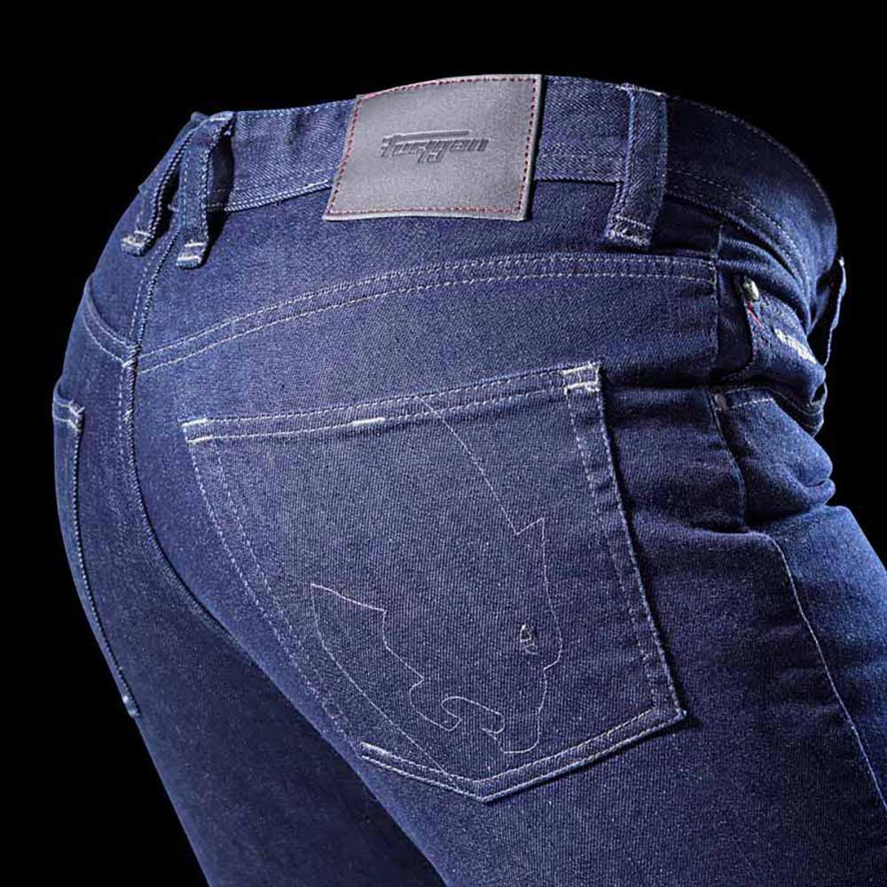 D03 Jeans affusolati L30