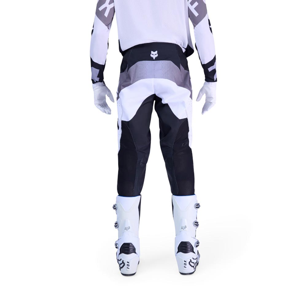 360 Pantaloni a pinza