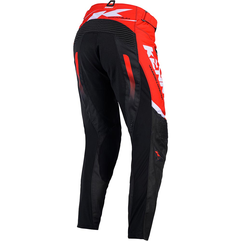 Pantaloni in titanio