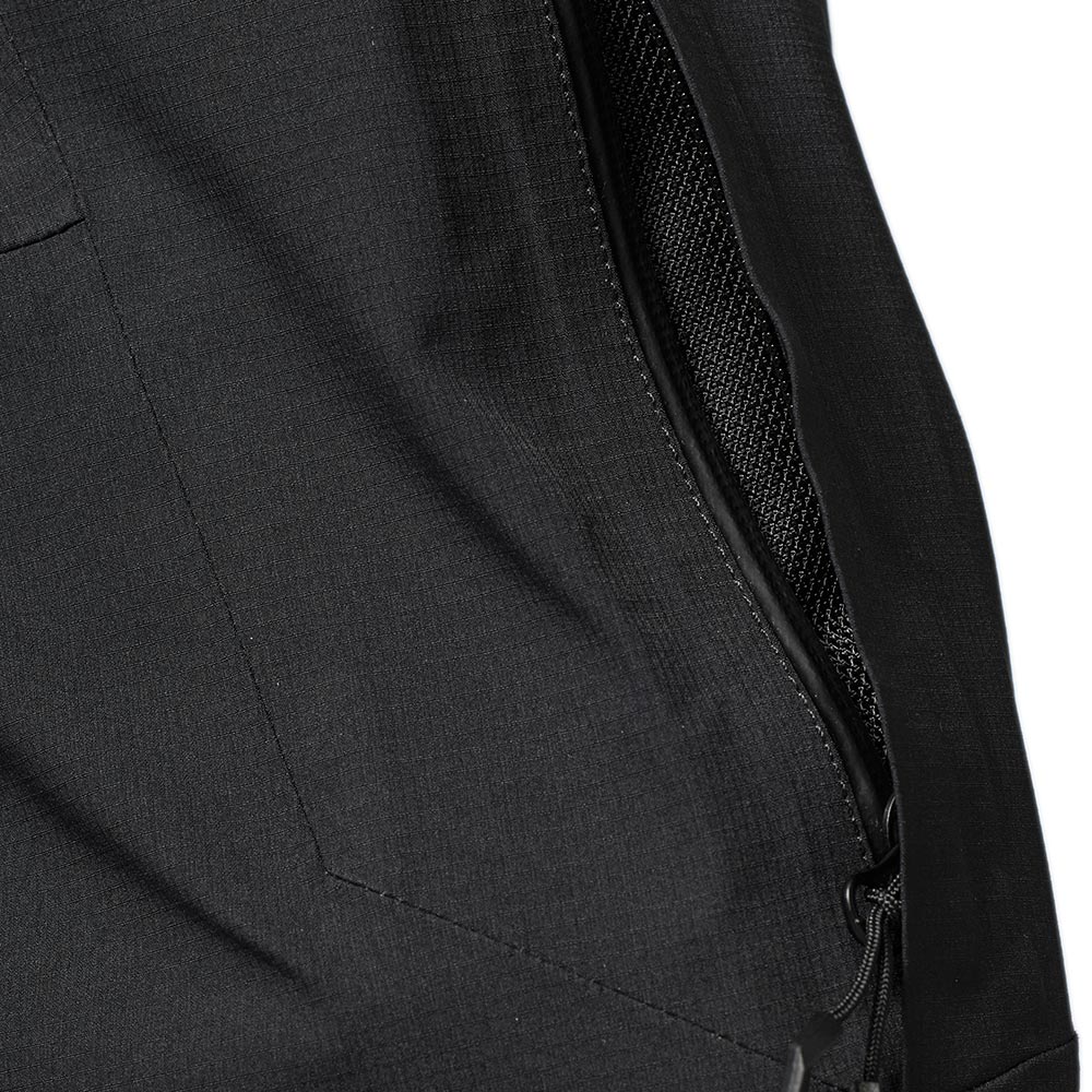 Componente 3 Pantaloni H20