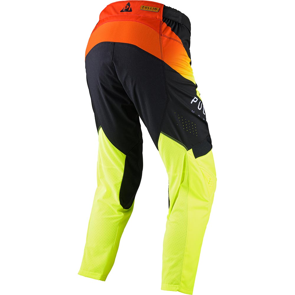 Pantaloni Master - 2024