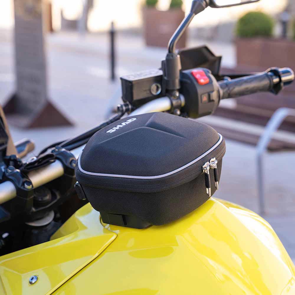 E02C Borsa da serbatoio Click System