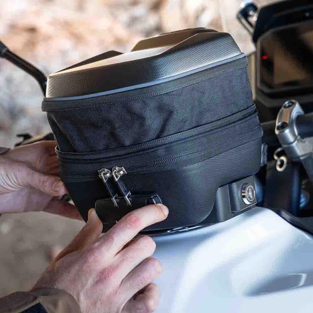 E03C Borsa da serbatoio Click System