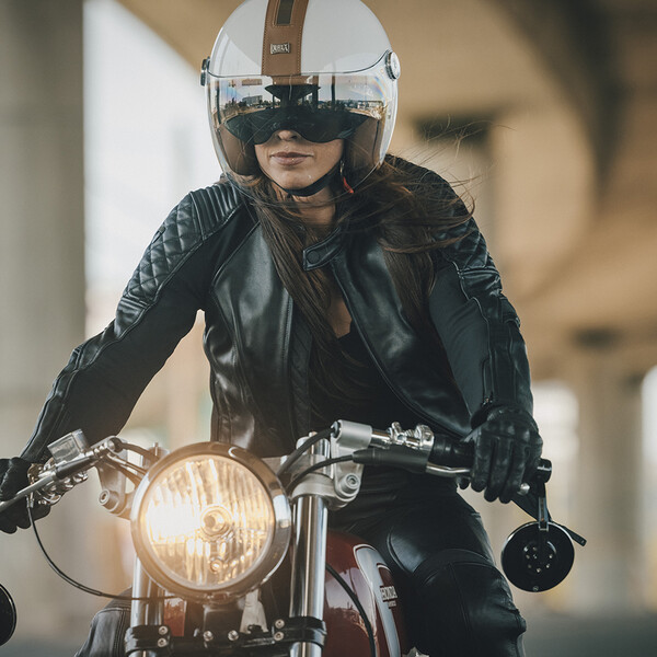 X.G20 Casco Groovy SV