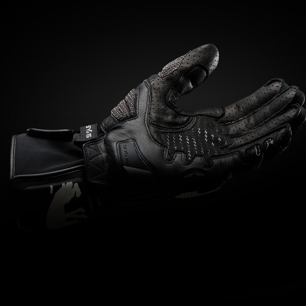 Guanti ventilati Styg15