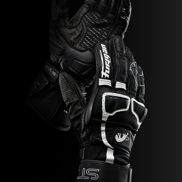 Guanti ventilati Styg15