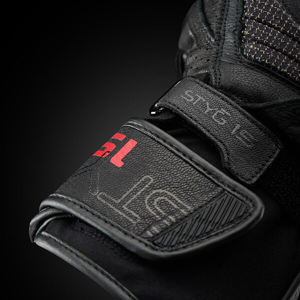 Guanti ventilati Styg15