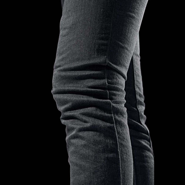 Jeans Nikita X Kevlar® Mom Fit L30 da donna
