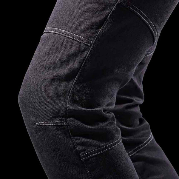 D03 Jeans affusolati L32