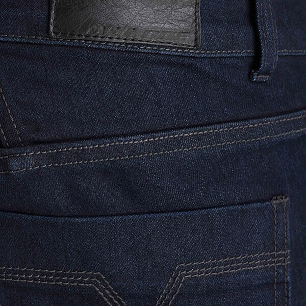 Jeans a benzina - Protezioni sottili