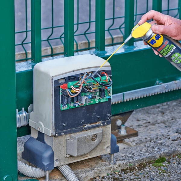 Detergente per contatti a secco rapido