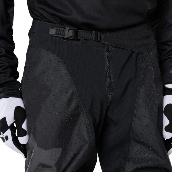 180 Pantalone Blackout