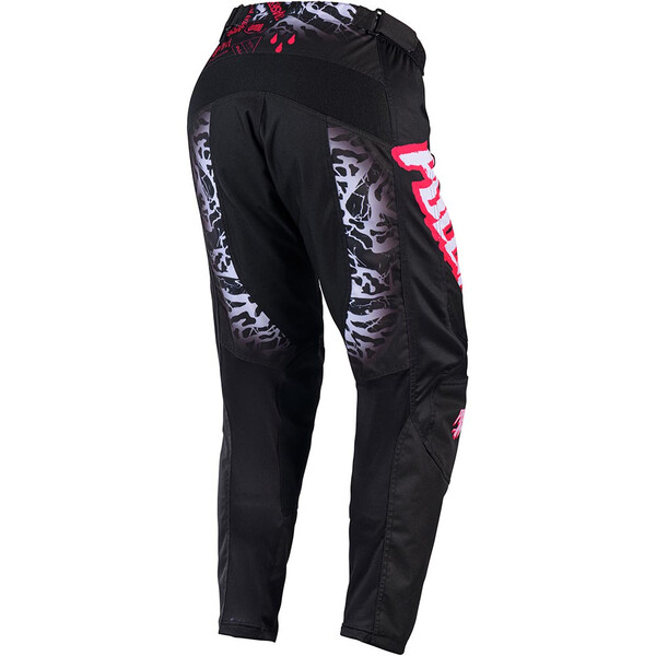 Pantaloni da buttare