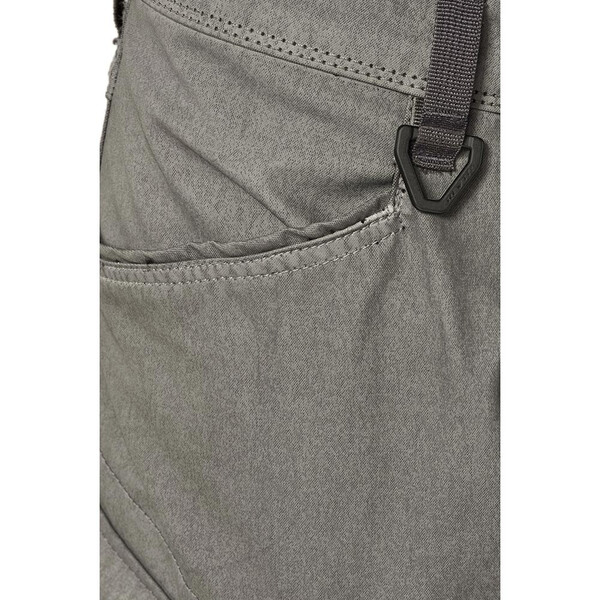 Pantaloni cargo affusolati Tristan L32