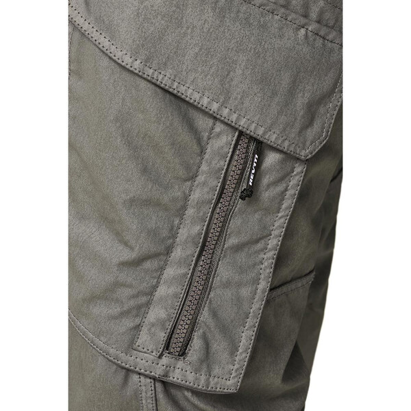 Pantaloni cargo affusolati Tristan L32