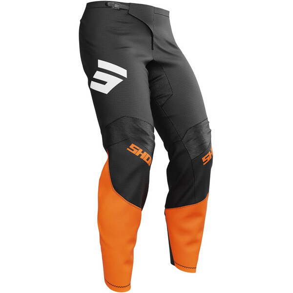 Disegnare pantaloni privati