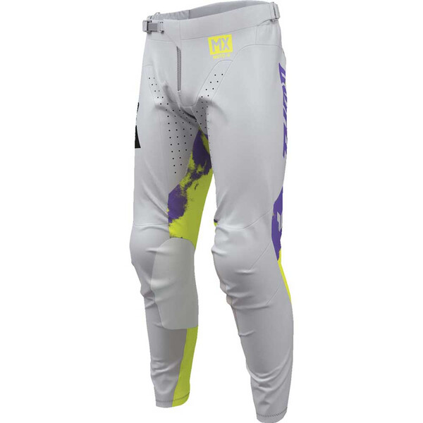 Pantaloni Bleach in modalità di lancio