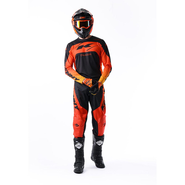 Pista Focus pantaloni - 2024