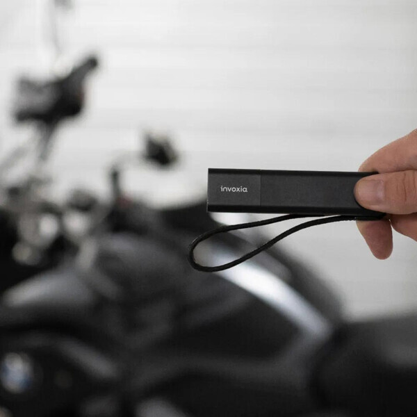 GPS Tracker Pro - 1 anno di abbonamento incluso