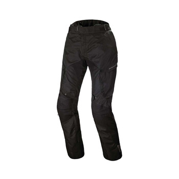 Pantaloni da donna Forge - corti Macna