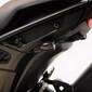 Montaggio della luce del freno o dell'indicatore di direzione della moto